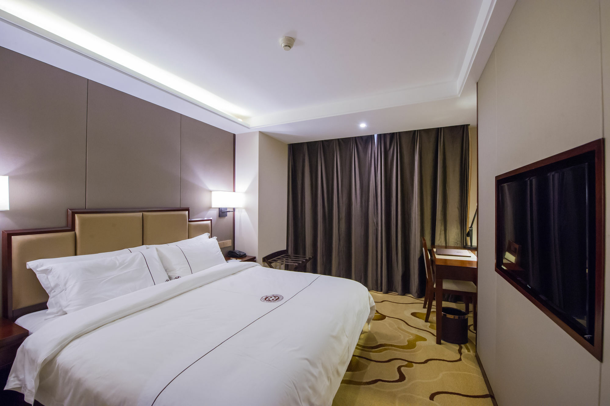 Guilin Tailian Hotel Экстерьер фото