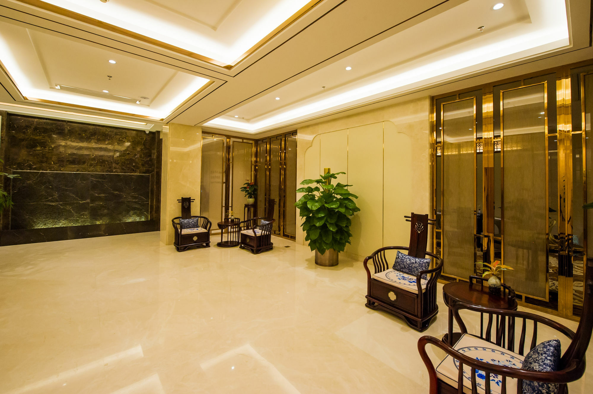 Guilin Tailian Hotel Экстерьер фото