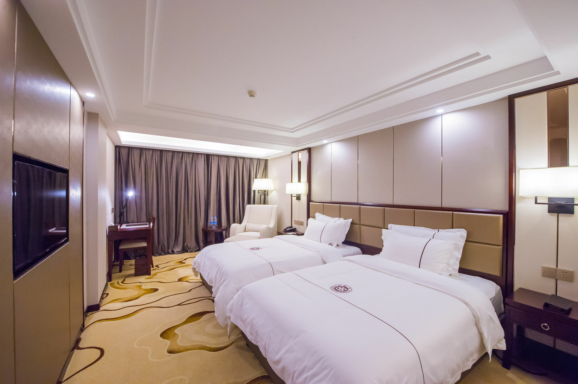 Guilin Tailian Hotel Экстерьер фото